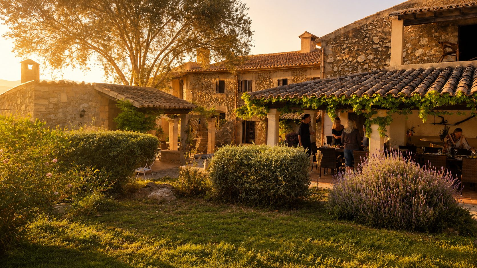 Außenansicht der Finca am Abend